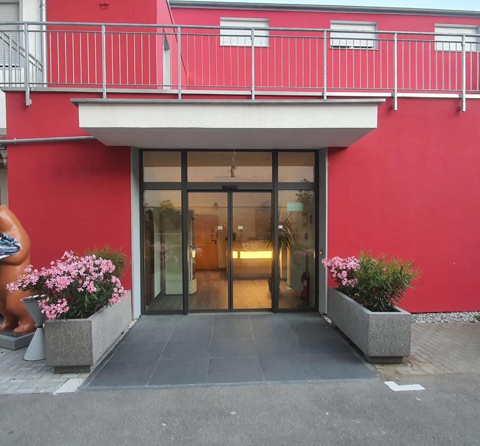 Hotel Da Sabino Singen Extérieur photo